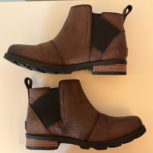 Sorel Emelie Chelsea Boot